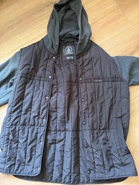 Volcom Quilted Hooded Jacket in Dark Gray and Charcoal